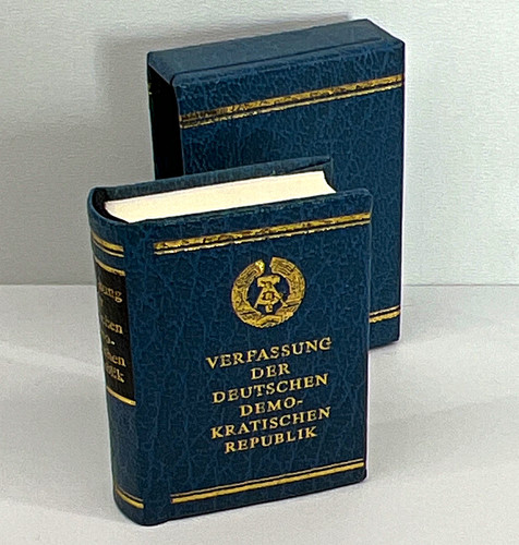 Verfassung der demokratischen - der,